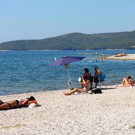 Apartment Apartments By The Sea Brodarica, Sibenik - 5736 *