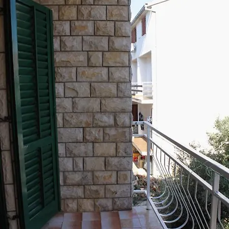 Apartment Apartments By The Sea Brodarica, Sibenik - 5736