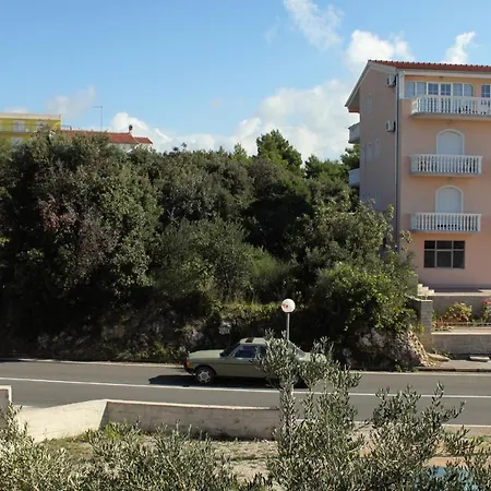 Apartments By The Sea Brodarica, Sibenik - 5736 Brodarica (Sibenik-Knin)