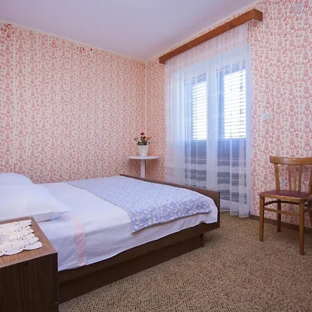 By The Sea Brodarica, Sibenik - 5736 بروداريكا