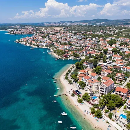 Apartment Apartments By The Sea Brodarica, Sibenik - 5736 Brodarica (Sibenik-Knin)