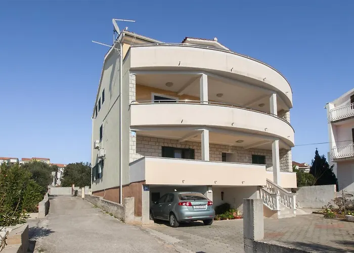 Apartments By The Sea Brodarica, Sibenik - 5736 * Brodarica (Sibenik-Knin)