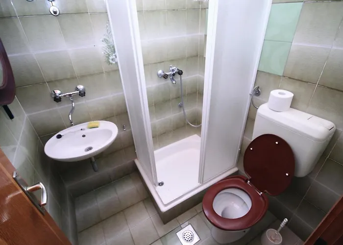 Apartments By The Sea Brodarica, Sibenik - 5736 *