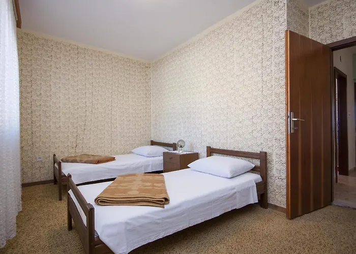 Apartments By The Sea Brodarica, Sibenik - 5736 Apartman Brodarica (Sibenik-Knin)