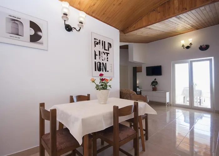 Apartments By The Sea Brodarica, Sibenik - 5736 Brodarica (Sibenik-Knin)